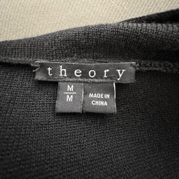 Theory "Trincy Evian Stretch" Cardigan in Black, size medium - Picture 6 of 8